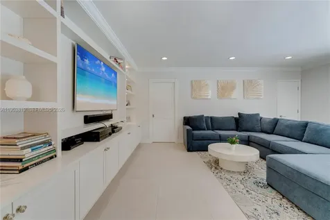 6700 SW 117th Street Pinecrest FL 33156
