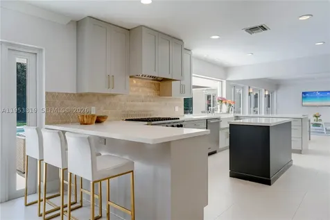 6700 SW 117th Street Pinecrest FL 33156