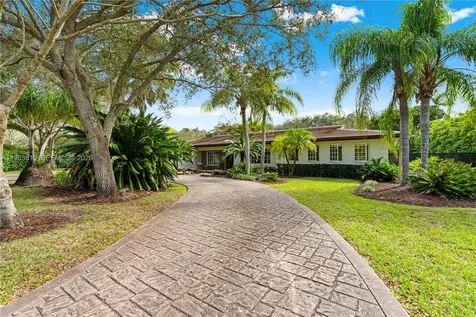 6700 SW 117th Street Pinecrest FL 33156