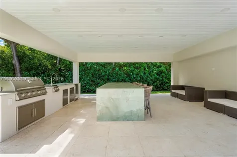 6700 SW 117th Street Pinecrest FL 33156