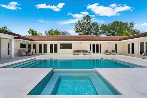 6700 SW 117th Street Pinecrest FL 33156