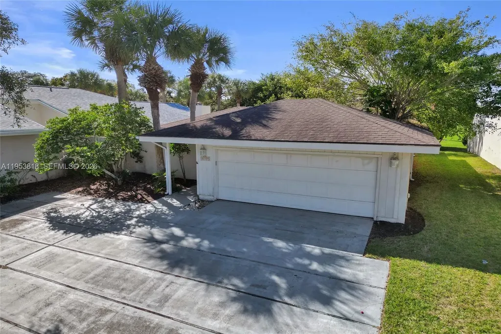 17115 Bay Street Jupiter FL 33477