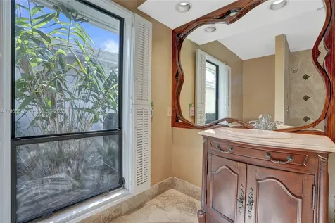 17115 Bay Street Jupiter FL 33477
