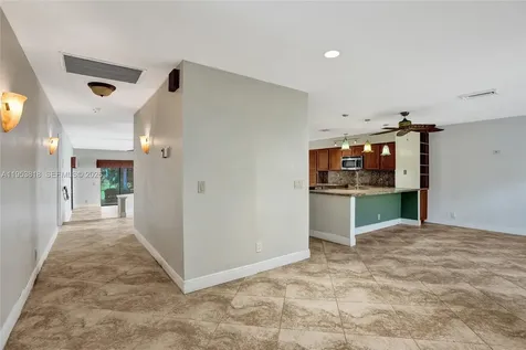 17115 Bay Street Jupiter FL 33477