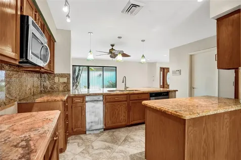 17115 Bay Street Jupiter FL 33477