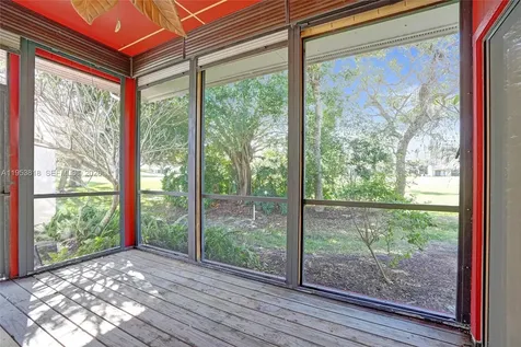17115 Bay Street Jupiter FL 33477