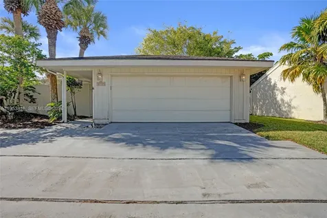 17115 Bay Street Jupiter FL 33477