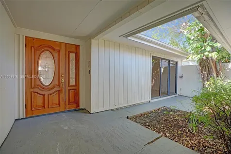 17115 Bay Street Jupiter FL 33477