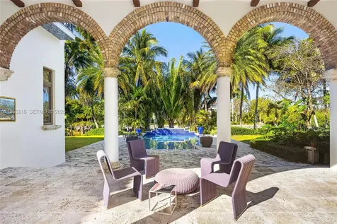221 Casuarina Concourse Coral Gables FL 33143