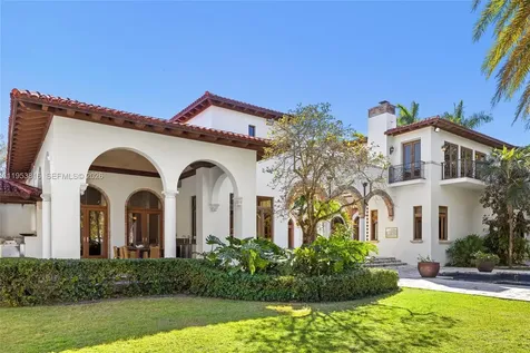 221 Casuarina Concourse Coral Gables FL 33143
