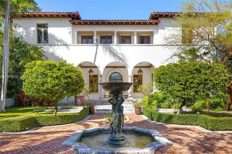 221 Casuarina Concourse Coral Gables FL 33143