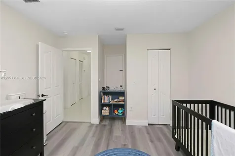 10921 NW 88th Terrace Doral FL 33178