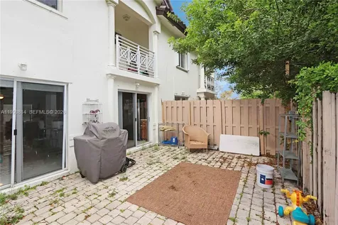 10921 NW 88th Terrace Doral FL 33178