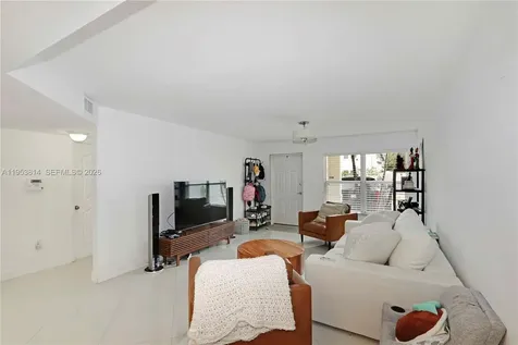 10921 NW 88th Terrace Doral FL 33178