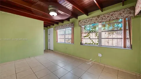 2615 SW 32nd Avenue Miami FL 33133