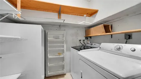 2615 SW 32nd Avenue Miami FL 33133
