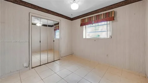 2615 SW 32nd Avenue Miami FL 33133