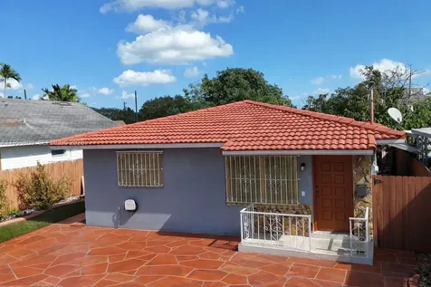 2615 SW 32nd Avenue Miami FL 33133