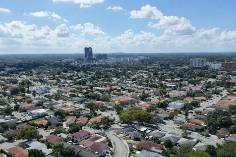 2615 SW 32nd Avenue Miami FL 33133
