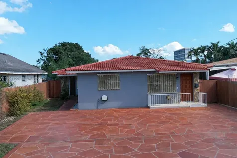2615 SW 32nd Avenue Miami FL 33133