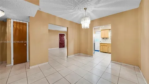 2615 SW 32nd Avenue Miami FL 33133