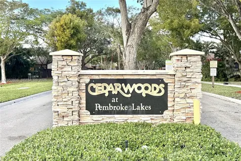 10271 Oleander Court Pembroke Pines FL 33026
