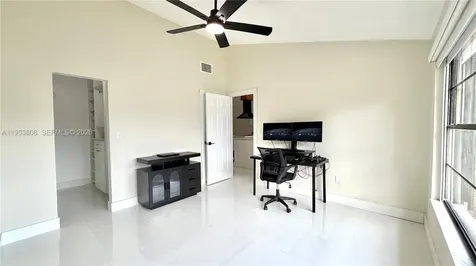 10271 Oleander Court Pembroke Pines FL 33026