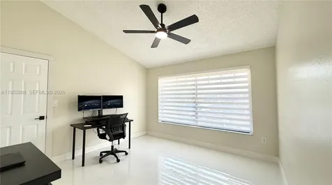 10271 Oleander Court Pembroke Pines FL 33026