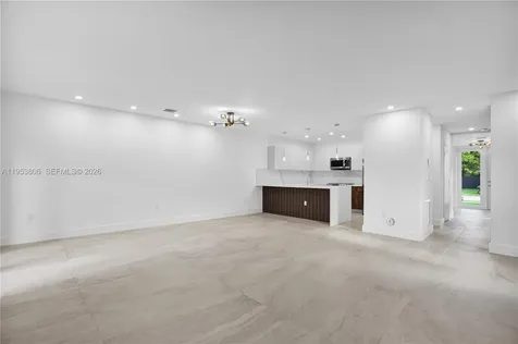 3433 SW 16th Terrace Miami FL 33145