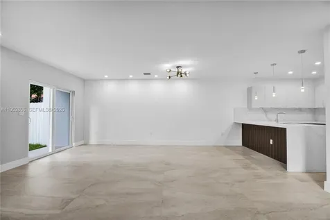 3433 SW 16th Terrace Miami FL 33145