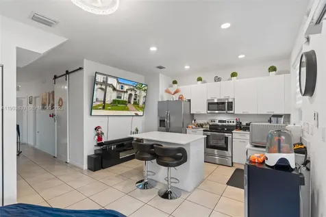 2313 NW 122nd Terrace Miami FL 33167