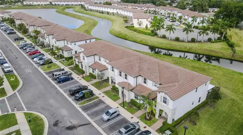 2313 NW 122nd Terrace Miami FL 33167