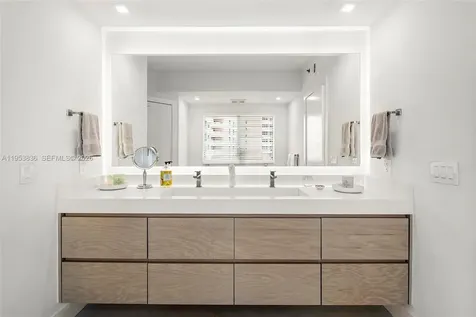 791 Crandon Boulevard Key Biscayne FL 33149