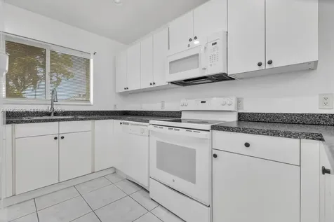 843 NW 7th Street Hallandale Beach FL 33009