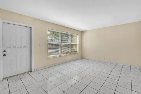 3750 SW 60th Terrace Davie FL 33314