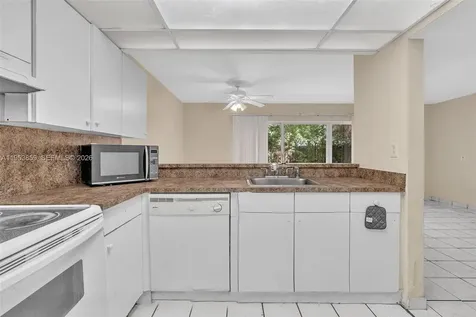 3750 SW 60th Terrace Davie FL 33314