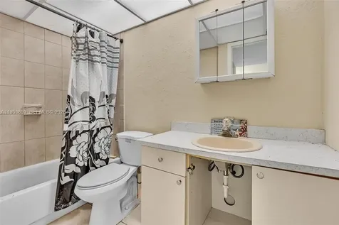 3750 SW 60th Terrace Davie FL 33314