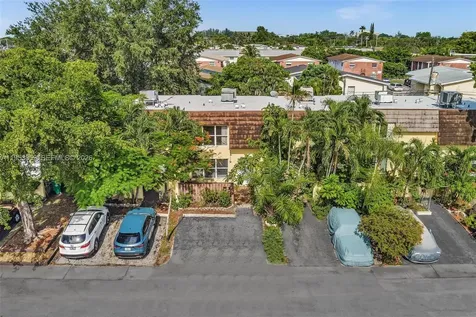 3750 SW 60th Terrace Davie FL 33314
