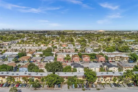3750 SW 60th Terrace Davie FL 33314