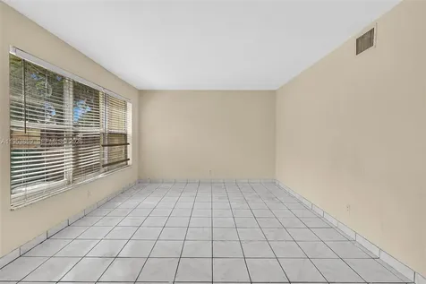 3750 SW 60th Terrace Davie FL 33314