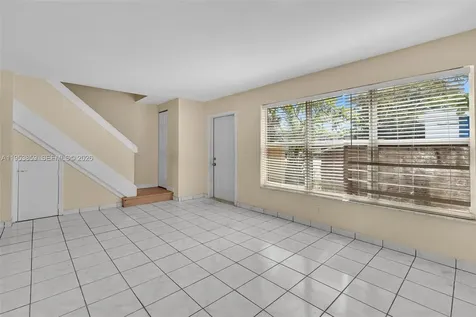 3750 SW 60th Terrace Davie FL 33314