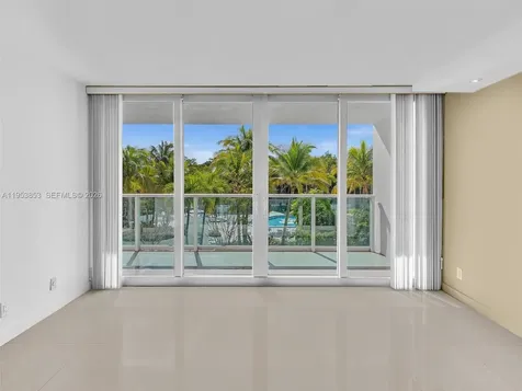 100 Bayview Drive Sunny Isles Beach FL 33160