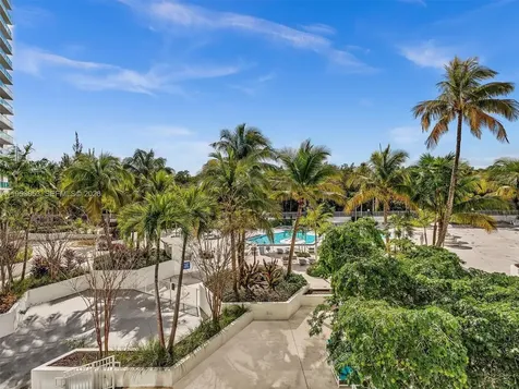 100 Bayview Drive Sunny Isles Beach FL 33160