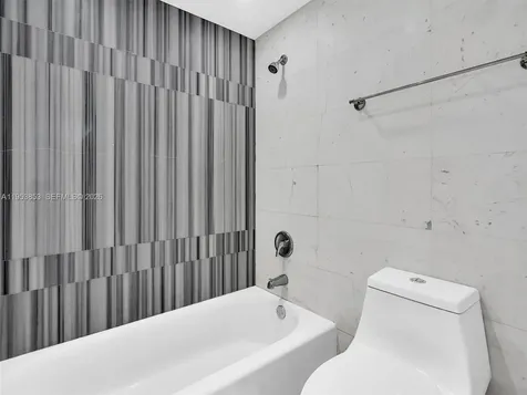 100 Bayview Drive Sunny Isles Beach FL 33160