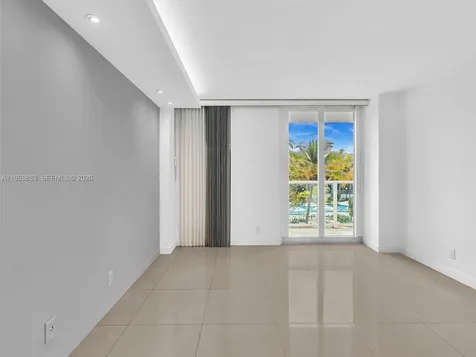 100 Bayview Drive Sunny Isles Beach FL 33160