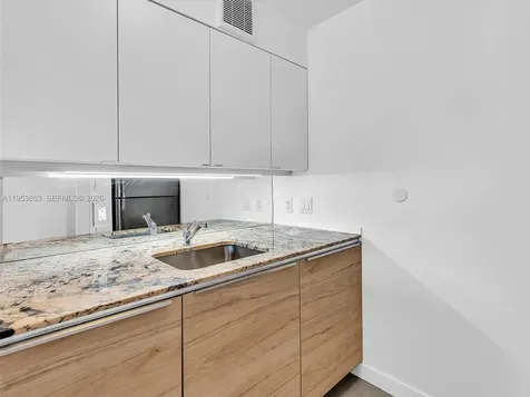 100 Bayview Drive Sunny Isles Beach FL 33160