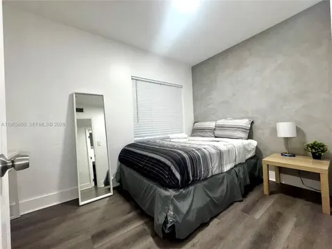 1684 SW 10th Street Miami FL 33135