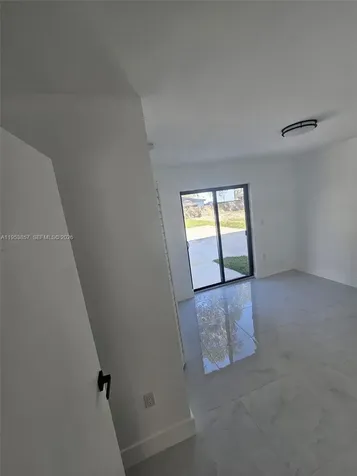 11997 SW 218th Street Miami FL 33170