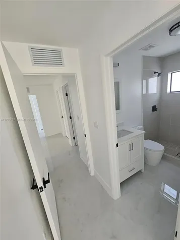 11997 SW 218th Street Miami FL 33170