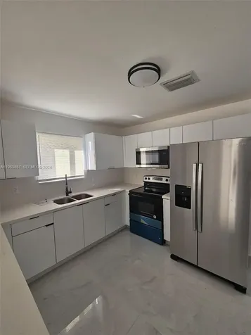 11997 SW 218th Street Miami FL 33170